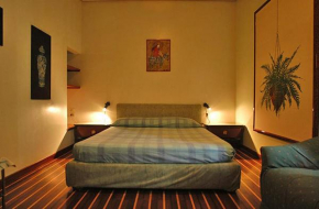  Chiaia B&B  Неаполь